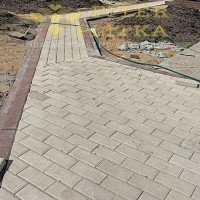 Укладка Кирпичик дорожка 75 м2